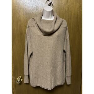 FREE PEOPLE XS Tan Camel 100% CASHMERE Cowl Neck Soft Lightweight Sweater B23